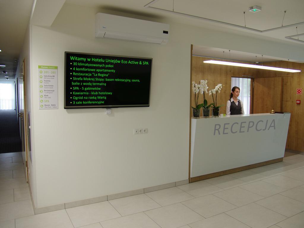 Hotel Унеюв Екстер'єр фото